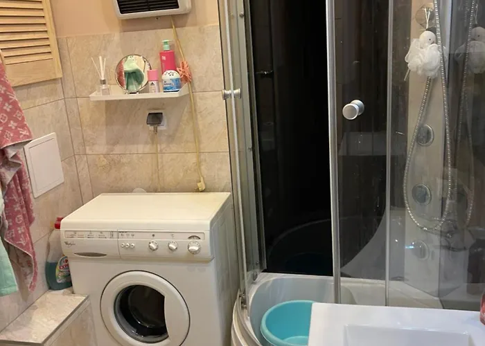 - Przy Deptaku Boguslawa *